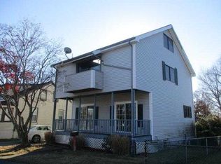 108 Sconticut Neck Rd, Fairhaven, MA 02719