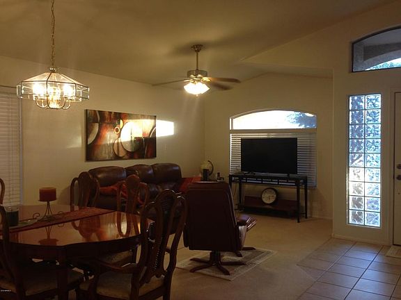 3rd image of 11118 W Wilshire Dr