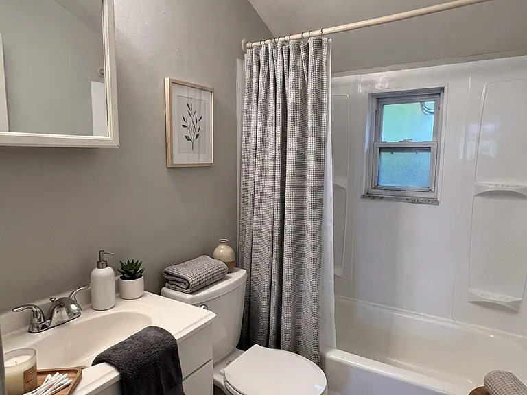 Jameson Townhomes — Photo 6