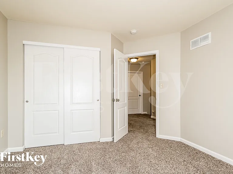 230 Cimarron Ridge Xing — Photo 15