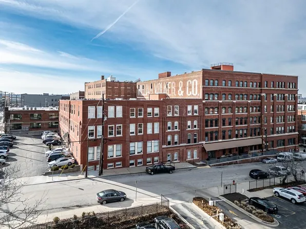 200 Main St APT 205, Kansas City, MO 64105
