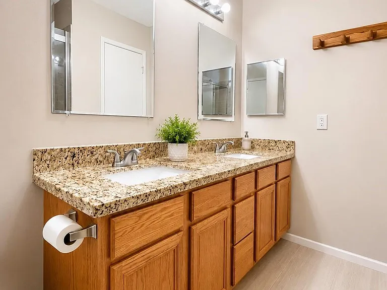2910 Grants Lake Blvd #1008 — Photo 6