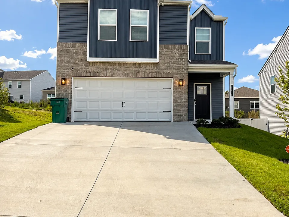 2432 Limelight Ln