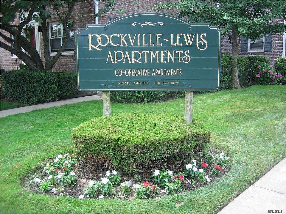 1st image of 402 Merrick Rd #B