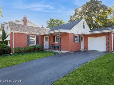 932 N Walnut Ave, Arlington Heights, IL, 60004