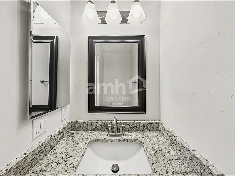 65 W Camino Rio Cebolla — Photo 8