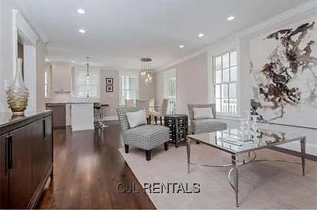 10 Ellery St — Photo 3