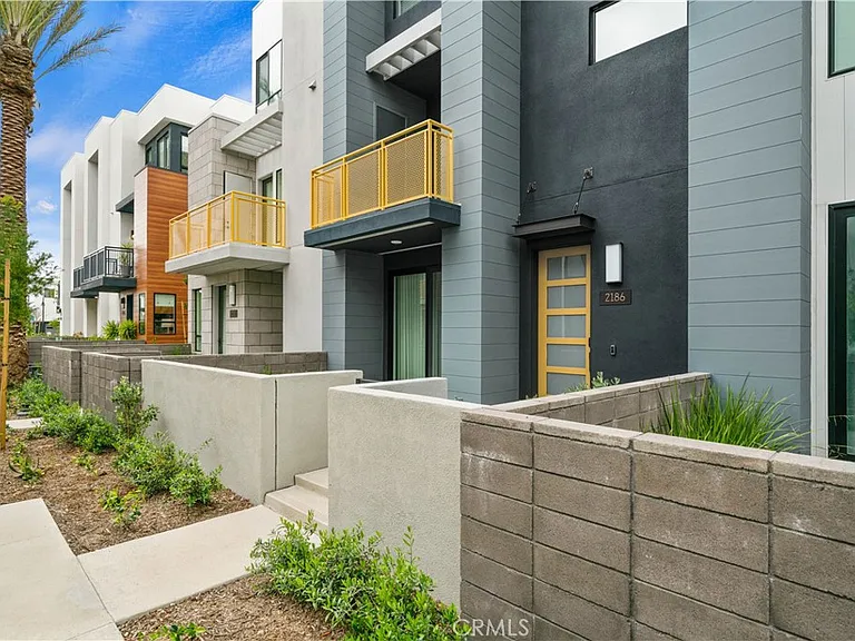2186 Skylar Pl — Photo 3