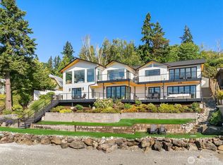 3240 Point White Dr NE, Bainbridge Island, WA