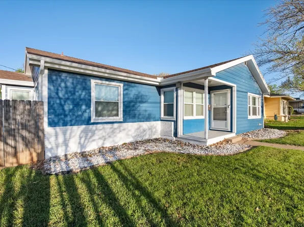 3290 Olive Pl, Fort Worth, TX 76116