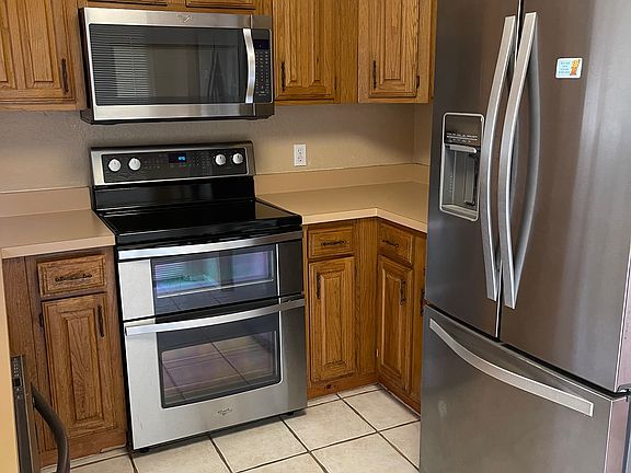 Double oven, microwave, refrigerator/freezer