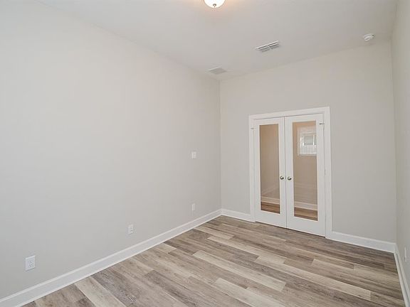 4th image of 8022 Jamesy Way