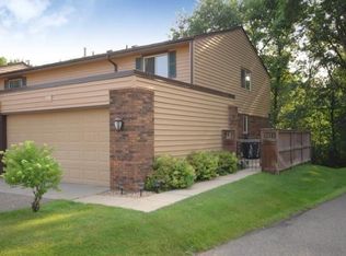 4741 Spring Cir, Minnetonka, MN 55345