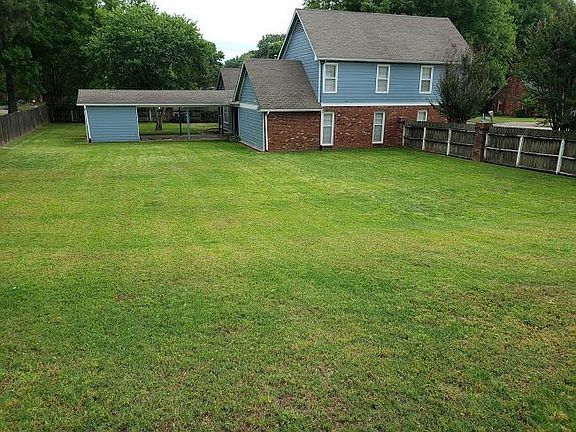 Fenced Back yard
