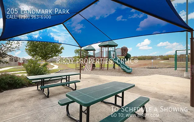 205 Landmark Park — Photo 44