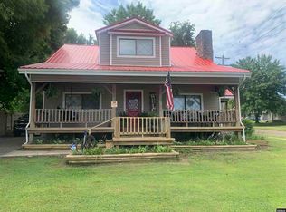 242 W College St, Mayfield, KY 42066