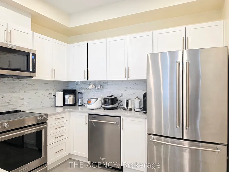 109 Ness Dr — Photo 8
