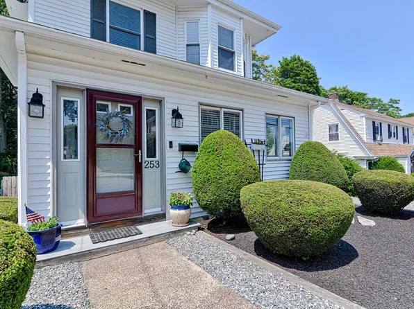 253 Bainbridge St, Malden, MA 02148