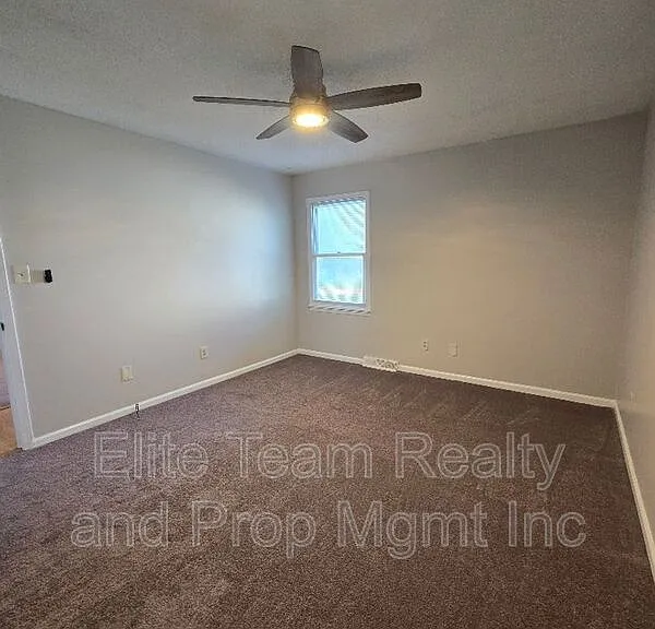 2021 Downey St — Photo 13