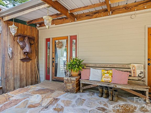 5th image of 250 Burt Blackwell Rd