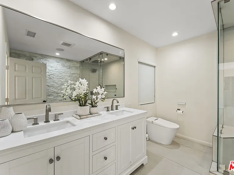 6459 Colgate Ave — Photo 22