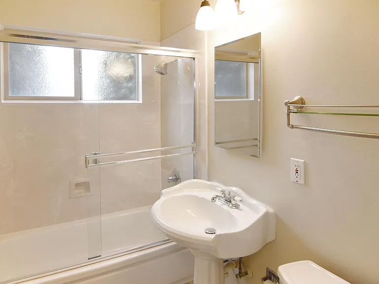 1616 Berkeley Way #A — Photo 5