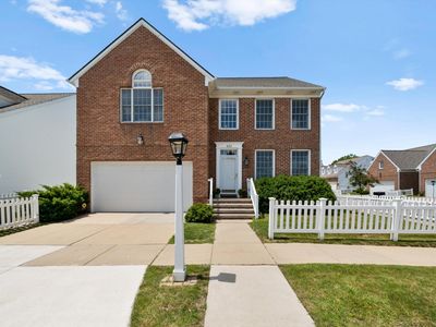668 Boston Ct, Ann Arbor, MI, 48103