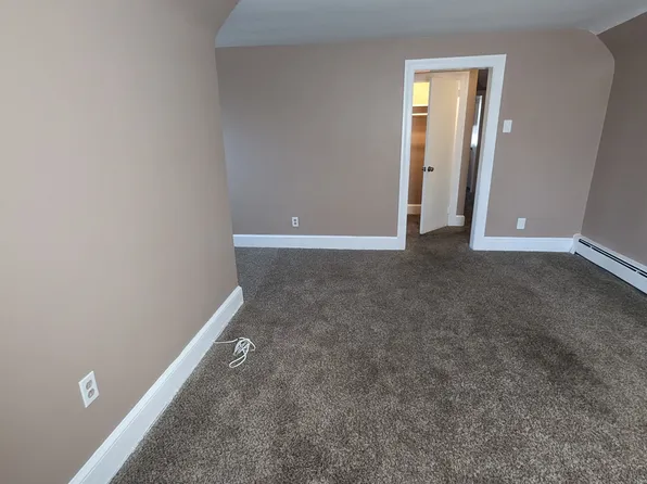 412 N Pine St APT C, Langhorne, PA 19047