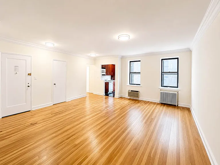 1680 York Ave #3J — Photo 1