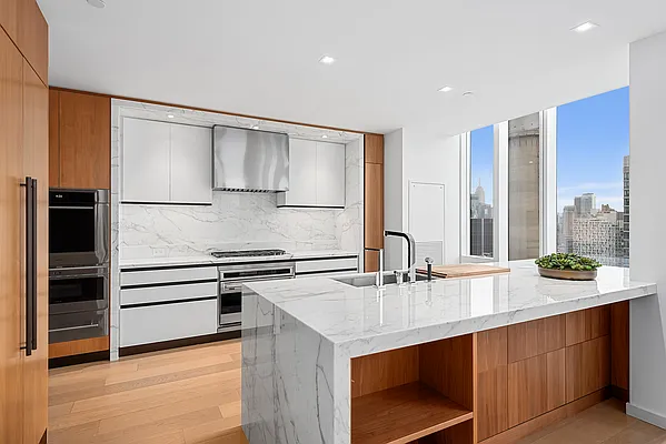 Rented by Corcoran | media 35