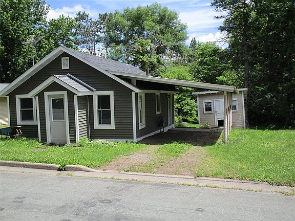 2nd image of 719 E 2nd Street