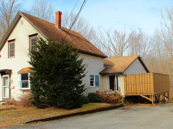 43 Deane Street, Gardiner, ME 04345
