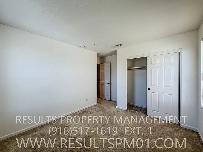 4329 Gentry Way — Photo 33
