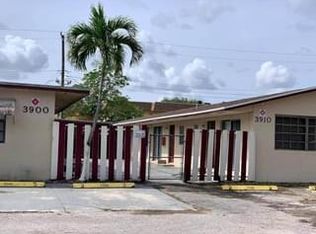3900 SW 51st St, Fort Lauderdale, FL 33312