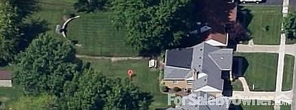 2nd image of 3619 Lakewood Dr