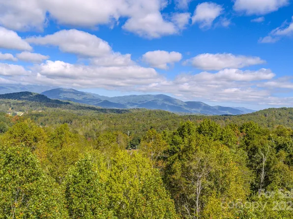 170 Midnight Sun Ln, Old Fort, NC 28762