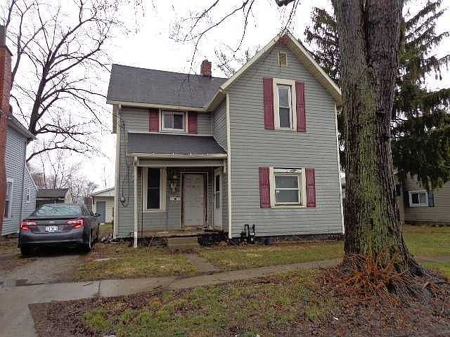 1st image of 229 Jefferson St