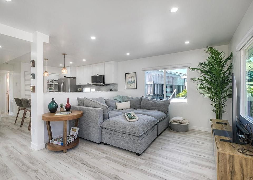 1st image of 170 Diana St Space 34