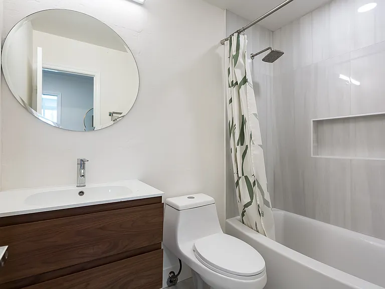 2021 Cardinal Dr — Photo 30