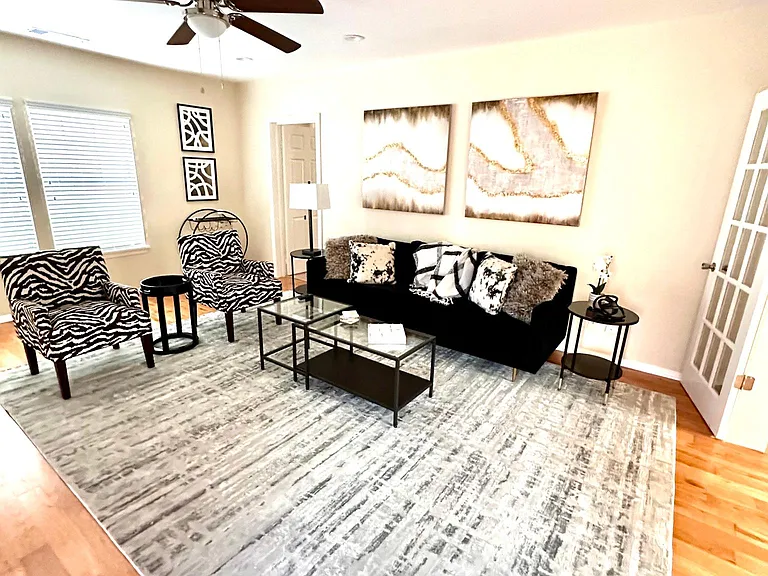 2918 Truxillo St #B — Photo 9