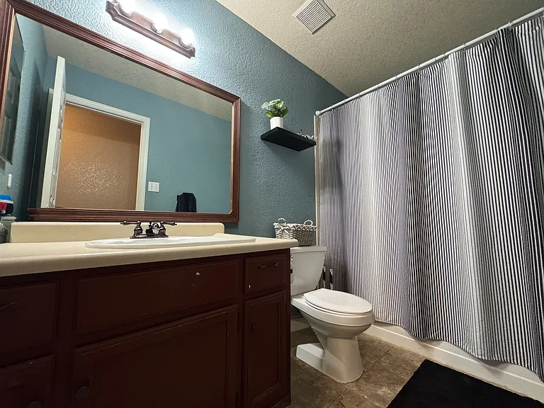 7176 E 26th Pl — Photo 22