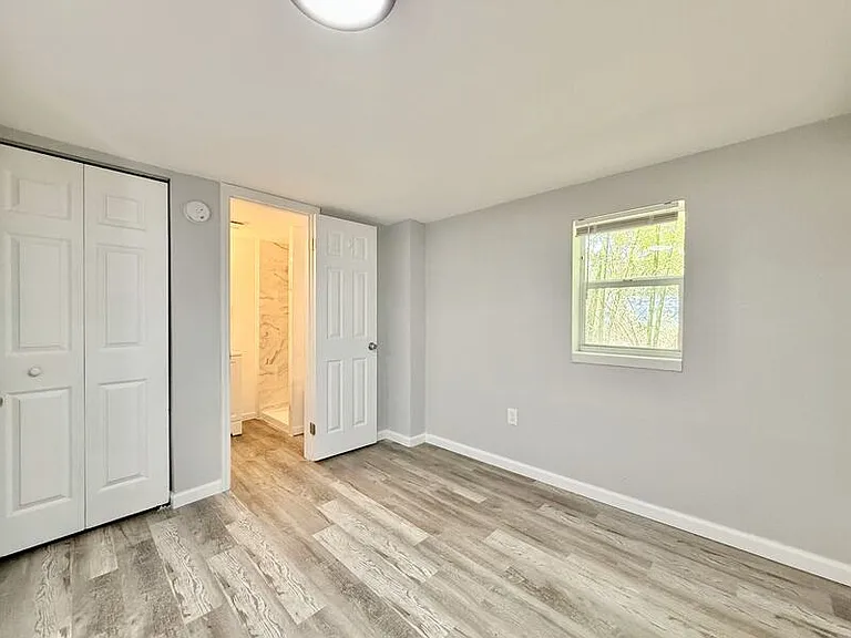711 18th Ave S #3 — Photo 7