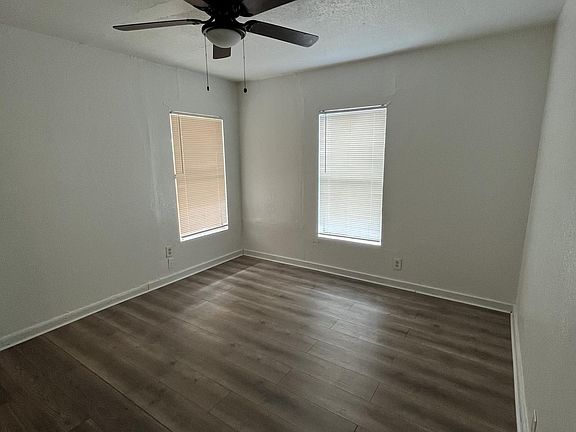 5th image of 3208 Littlejohn Ave #B