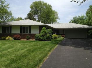 1059 E Rahn Rd, Centerville, OH 45429