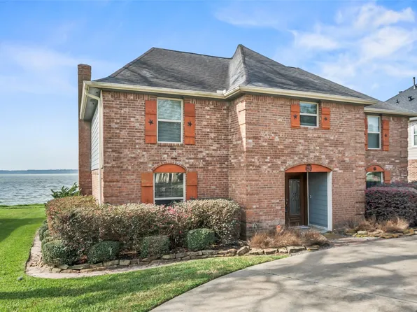 3623 Shore Shadows Dr, Crosby, TX 77532