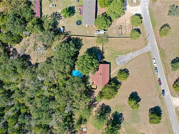 4th image of 173 Black Jack Ln