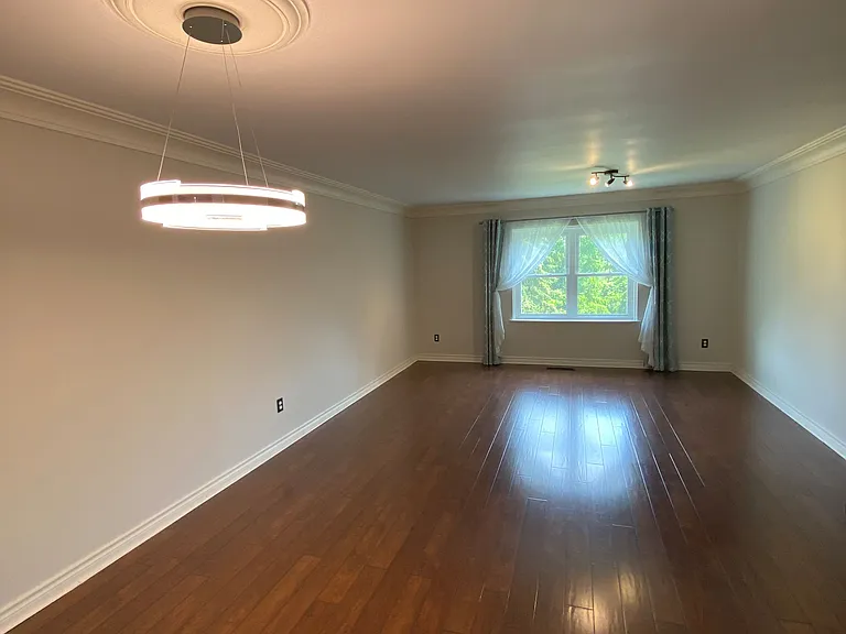 115 Main St S #21 — Photo 7