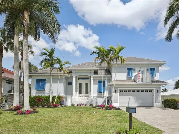 451 Oak AVE, NAPLES, FL 34108