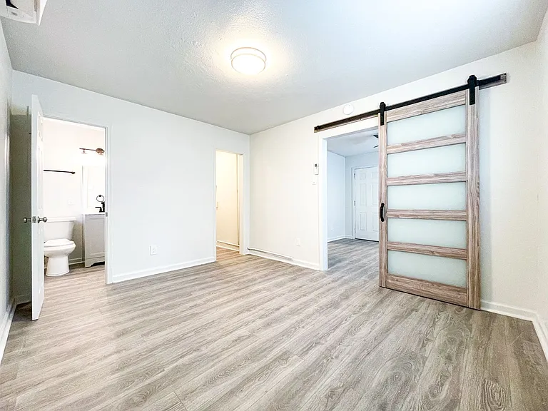 2114 Toledano St #201 — Photo 2