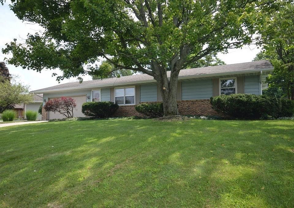 1st image of 23888 River Manor Blvd